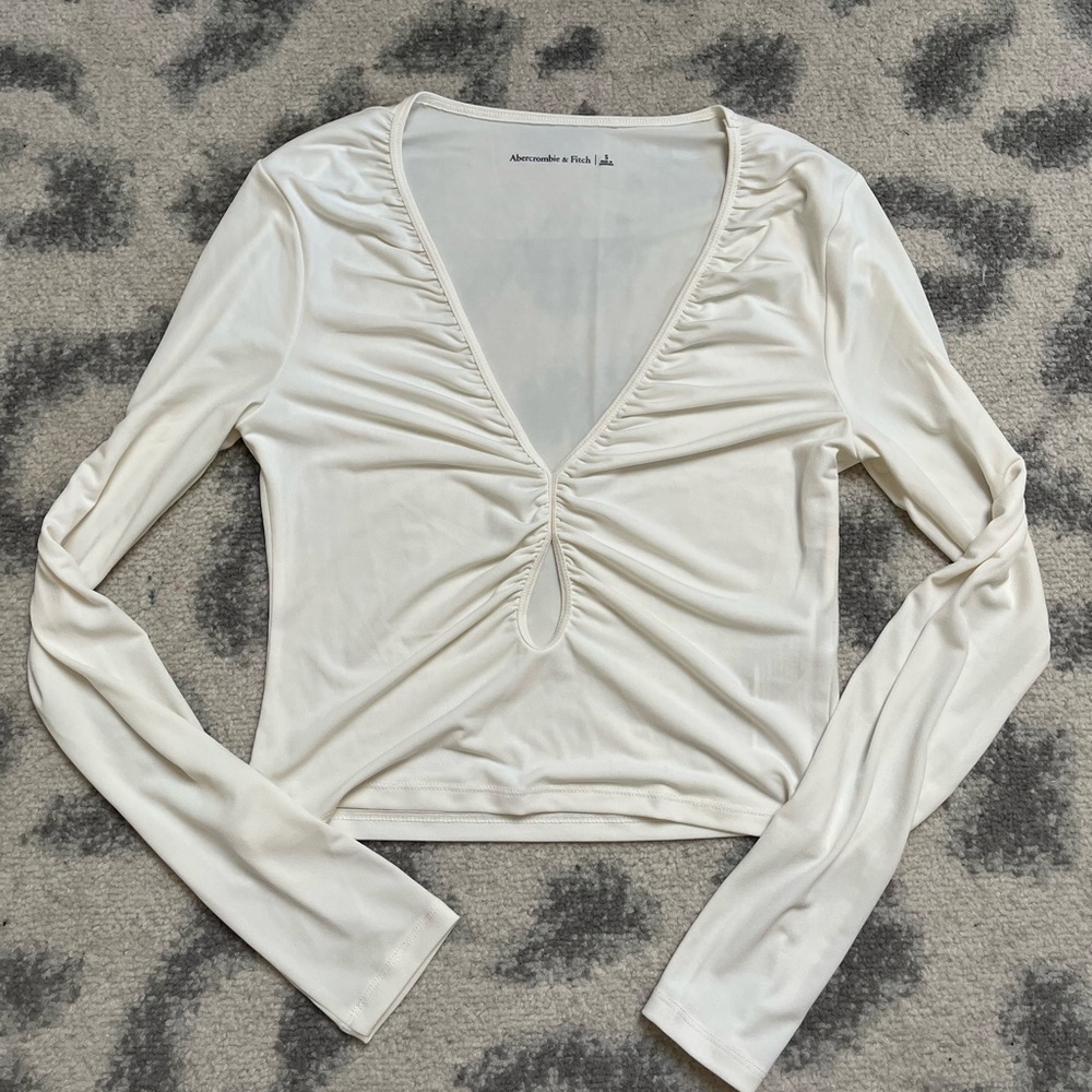 Abercrombie long sleeve size small